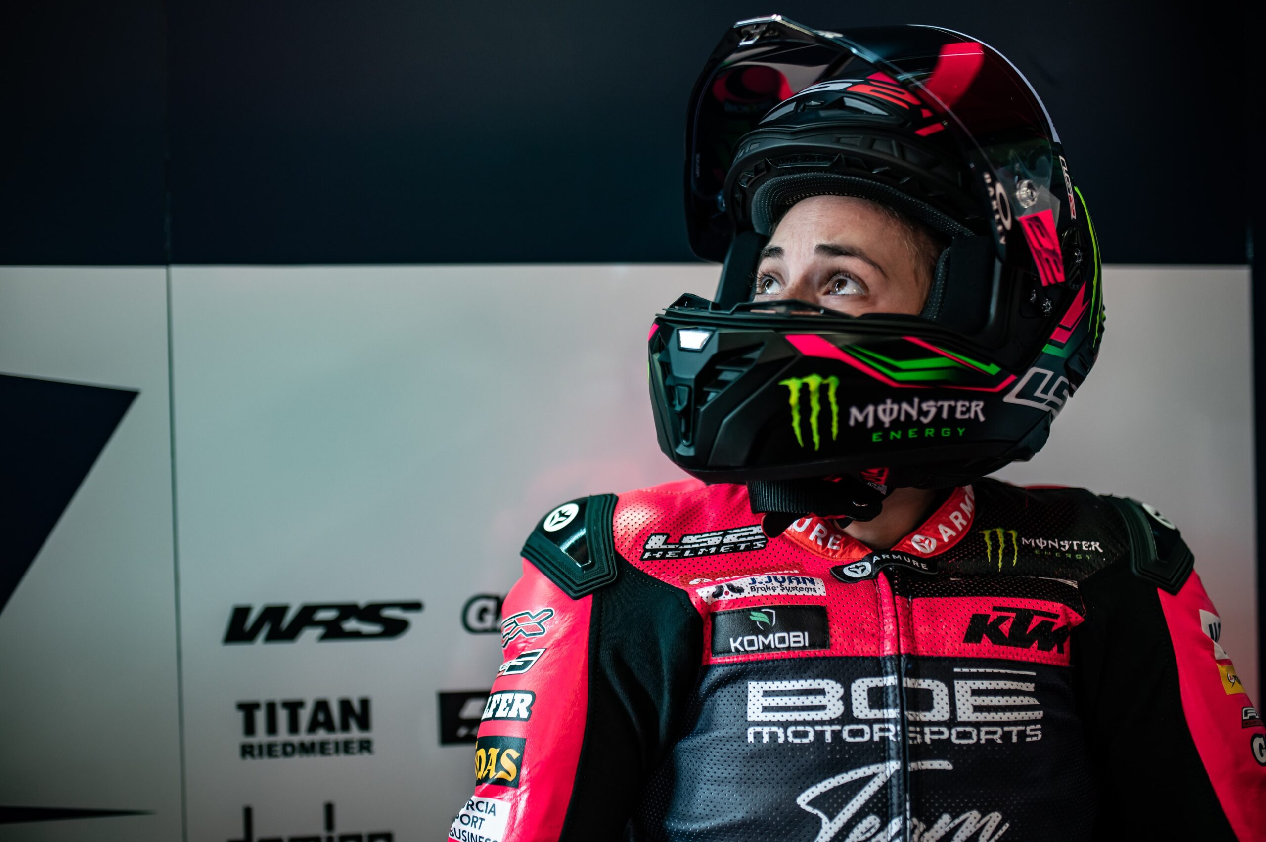 Falsedad colorante al exilio Entrevista a Ana Carrasco: “Yo que he sufrido un accidente, sé de la importancia de KOMOBI” | MOTOSAN Falsedad colorante al exilio Entrevista a Ana Carrasco: “Yo que he sufrido un accidente, sé de la importancia de KOMOBI” | MOTOSAN