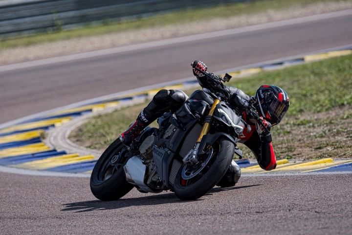 Ducati Streetfighter V4S