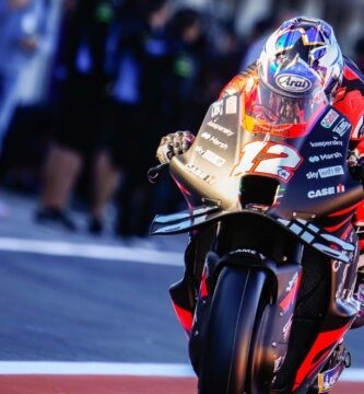 Maverick Viñales, Aprilia Racing