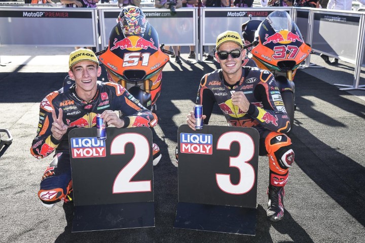 Augusto Fern&aacute;ndez Pit Beirer KTM MotoGP Pedro Acosta