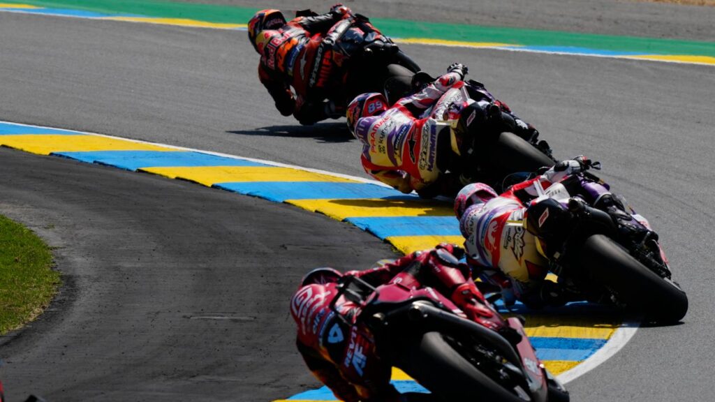 MotoGP mercado de fichajes contratos 2023 temporada 2024
