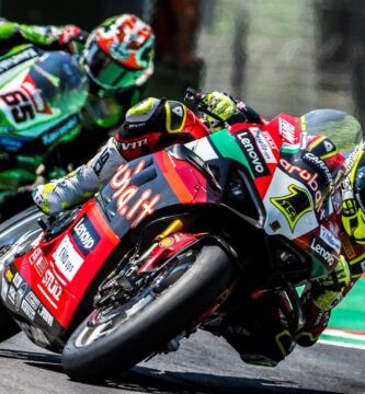 Leon Camier Honda WorldSBK Ducati Bautista