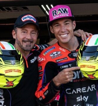 Max Biaggi, Aprilia