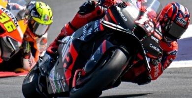 Maverick Viñales, Aprilia Racing