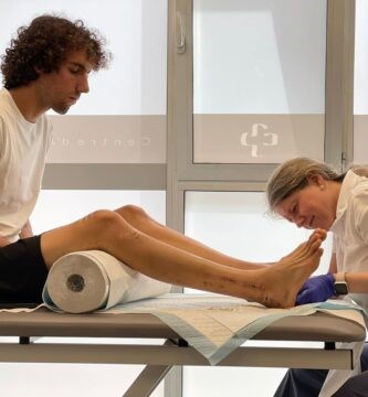 Alex Rins Simon Crafar Honda Yamaha MotoGP