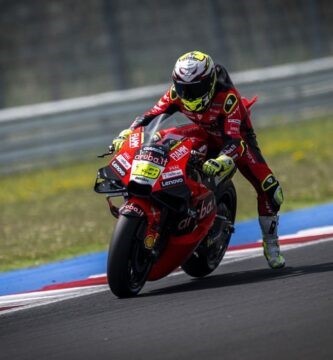 Álvaro Bautista, Ducati