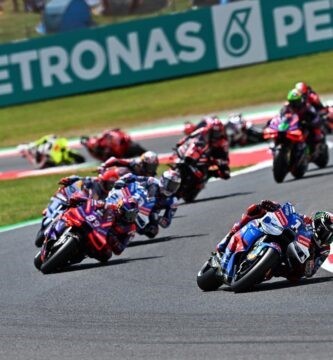 MotoGP Corrado Cecchinelli Dorna Carmelo Ezpeleta reglamento 2027