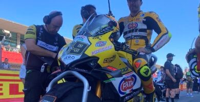 Andrea Iannone, Go Eleven