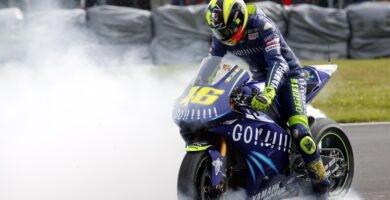victorias-yamaha-valentino-rossi