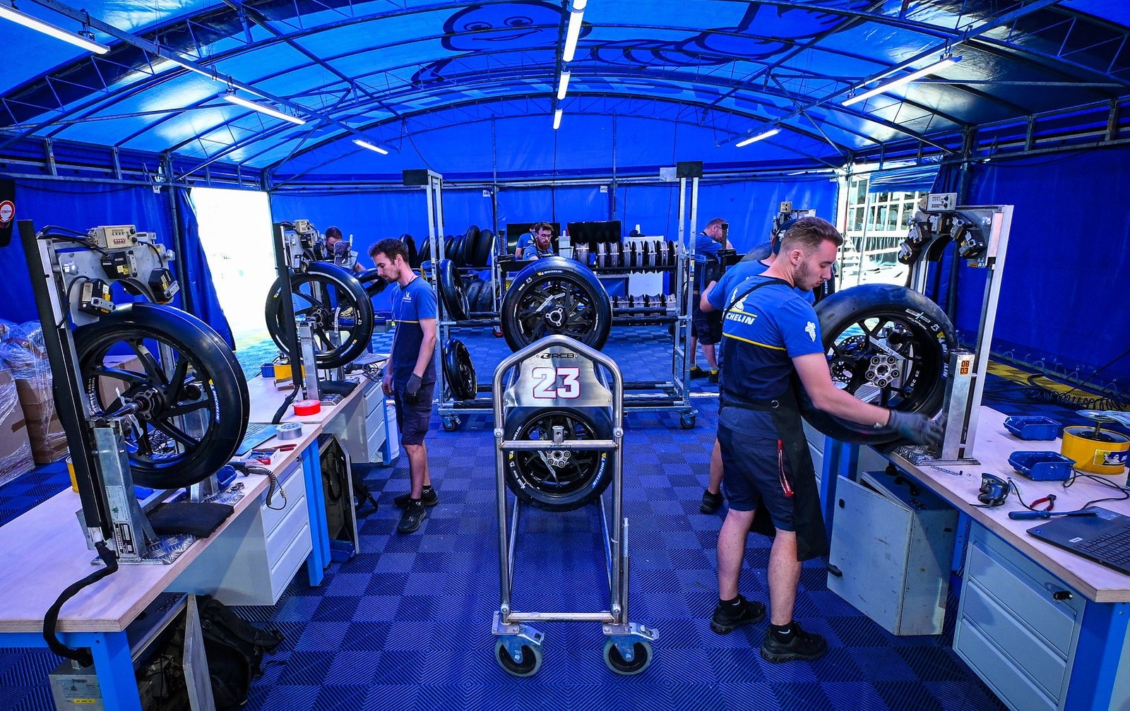 https://www.motosan.es/wp-content/uploads/2025/05/54474405500_5021a45a9f_h-min.jpg