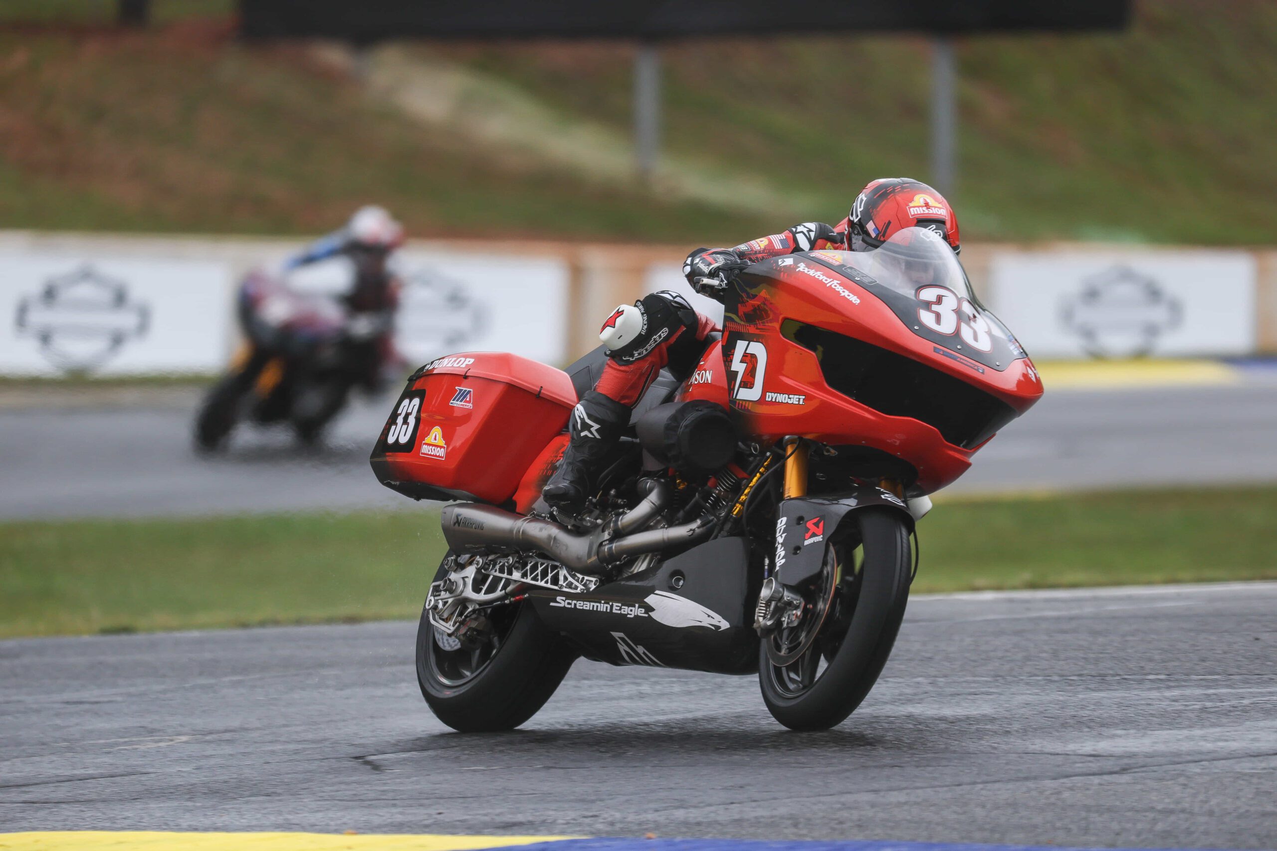 https://www.motosan.es/wp-content/uploads/2025/05/BJNB7356_P-scaled.jpg