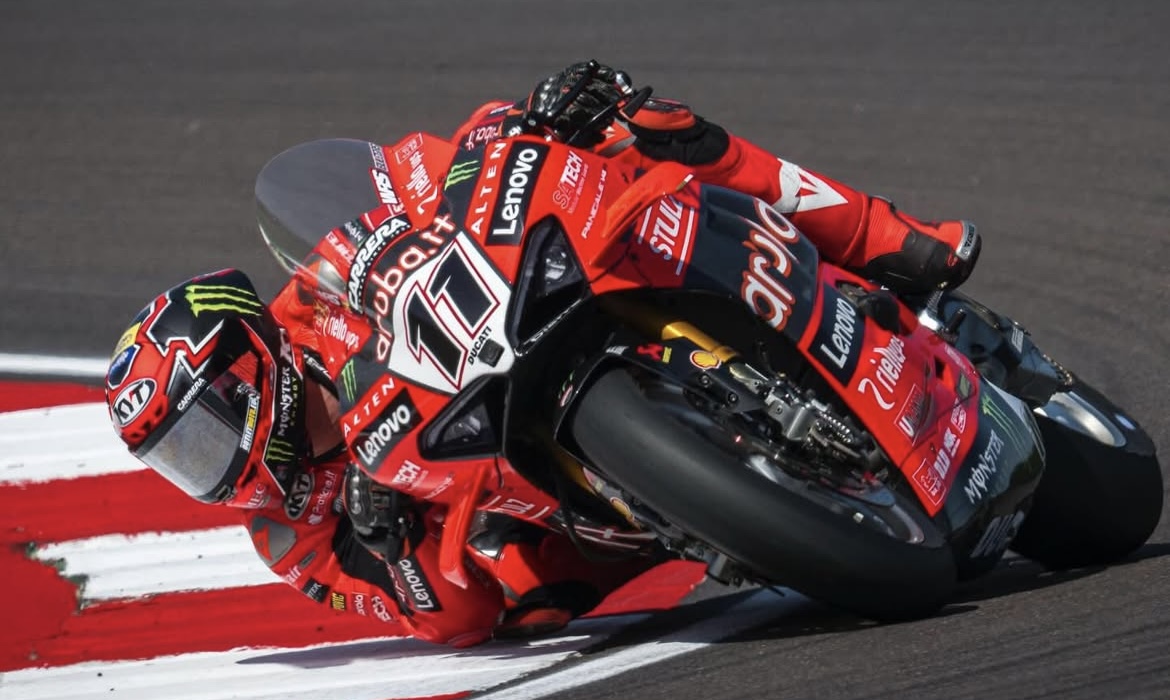 https://www.motosan.es/wp-content/uploads/2025/05/IMG_8159.jpg