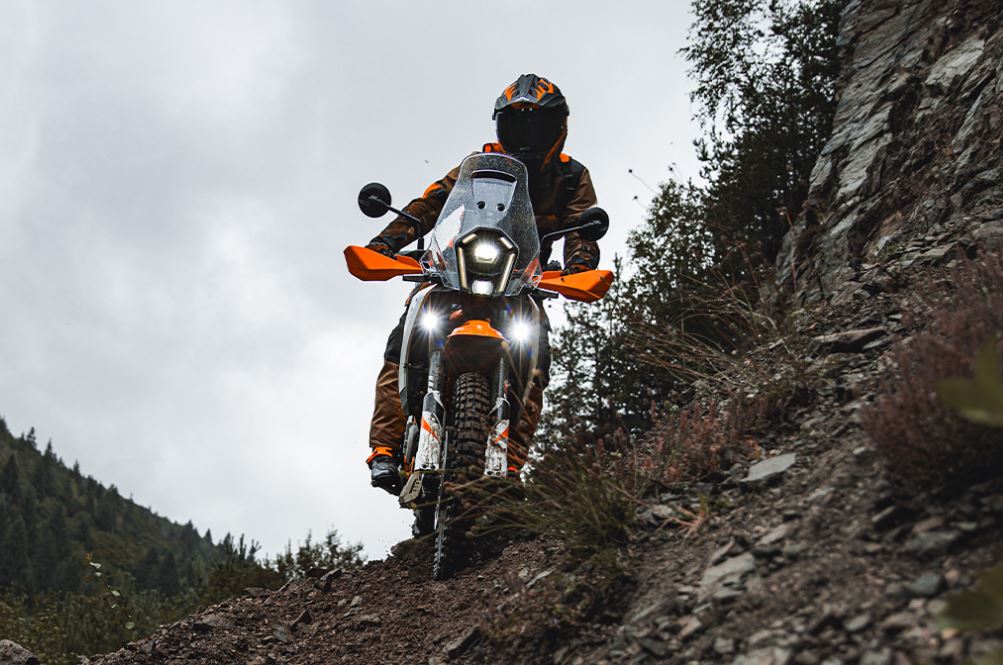 https://www.motosan.es/wp-content/uploads/2025/05/jhlkjlk-.jpg
