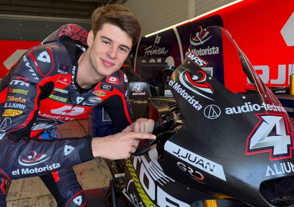 Iván Ortolà Moto2 MotoGP Valencia MSI Team Cheste