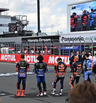 MotoGP parilla 2026 altura de los pilotos