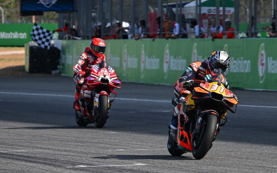 Pit Beirer KTM MotoGP GP Tailandia Pedro Acosta Marc Márquez