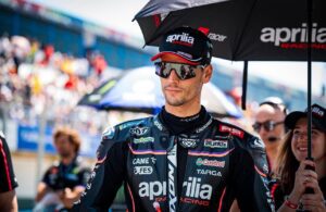 Lorenzo Savadori MotoGP Aprilia Bezzecchi Martín Marc Márquez