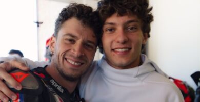 Bezzecchi Antonelli Formula 1 MotoGP Valentino Rossi Rancho VR46