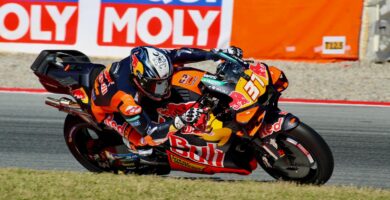 acosta parrilla salida MotoGP Catalu&ntilde;a 2026